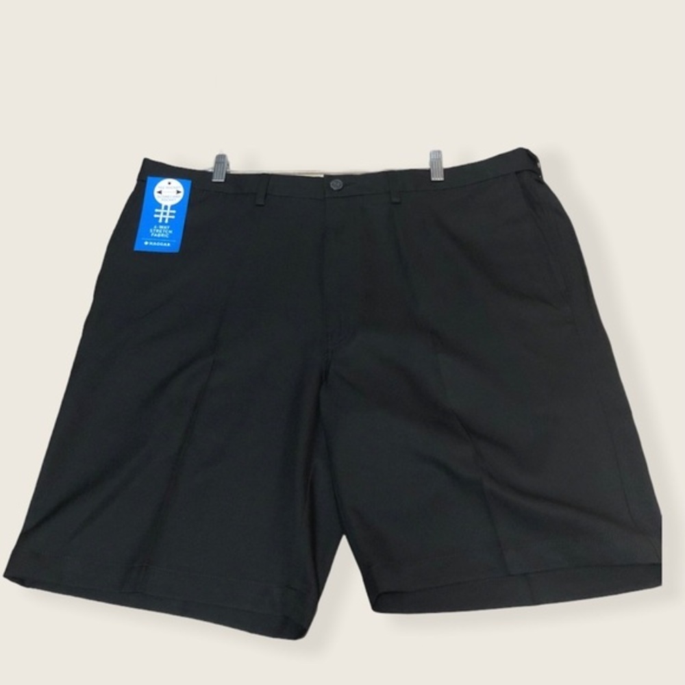 New Haggar Black men’s short Sz 22